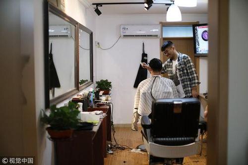 理发行业爆料案例大全最新,行业乱象与消费者权益保护